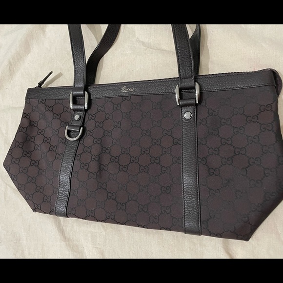 Gucci Purse - Picture 2 of 10